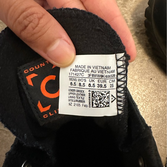 [SOLD] Converse All Star Lugged Winter Boots - Picture 11 of 14